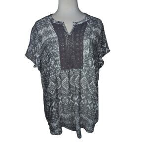 Como Vintage Women's XL Top Gray Aztec Print Short Sleeve Split Neck Lace